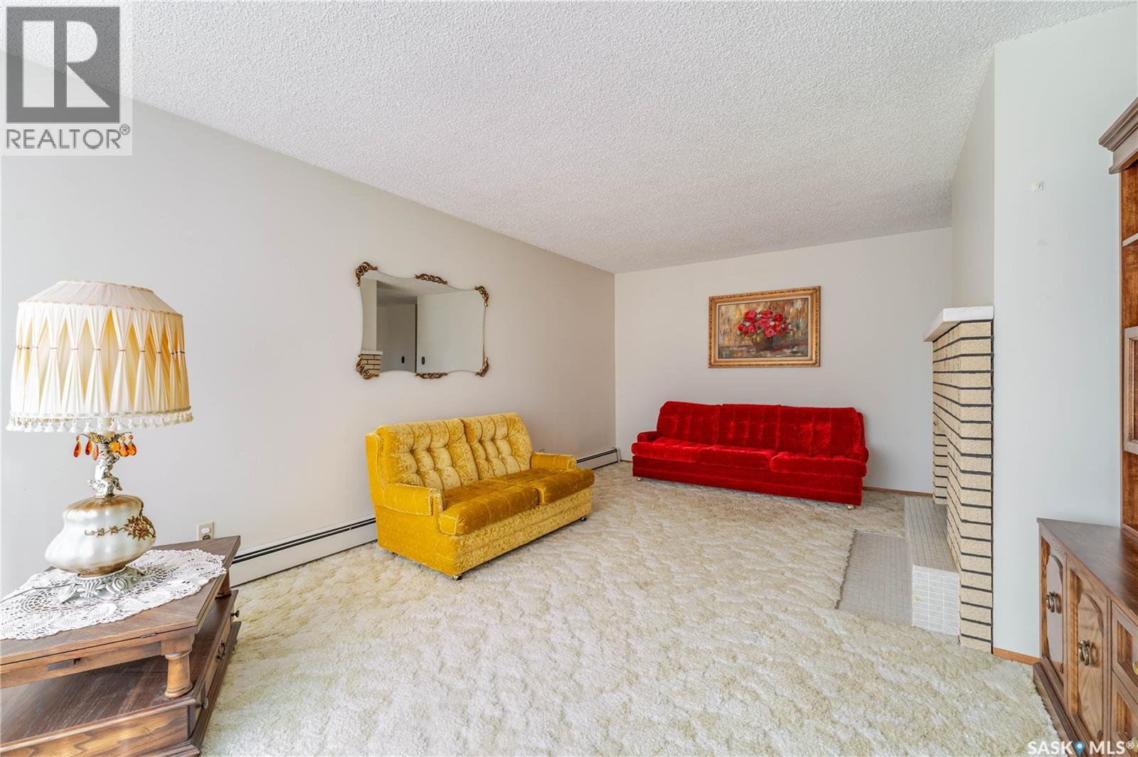 926 Hall STREET - 32