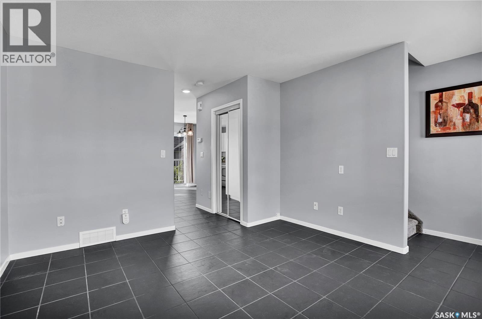 #58 135 Pawlychenko LANE - 10