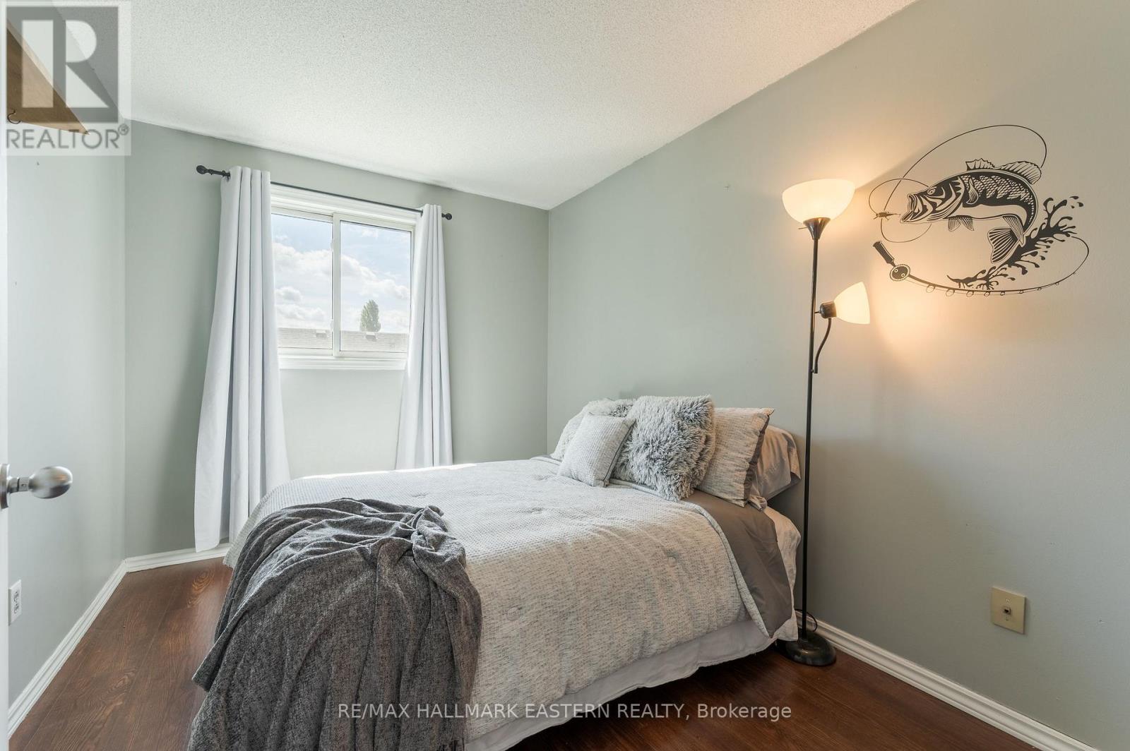 1222 HUNTINGTON CIRCLE - Image 23