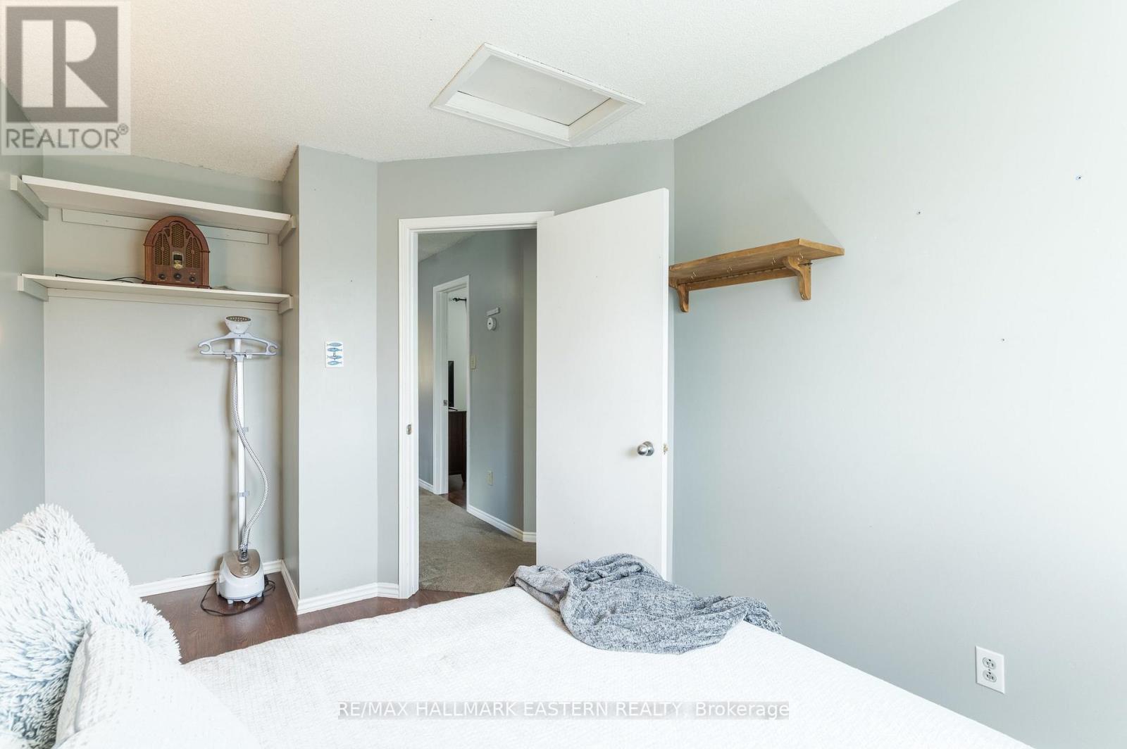 1222 HUNTINGTON CIRCLE - Image 24