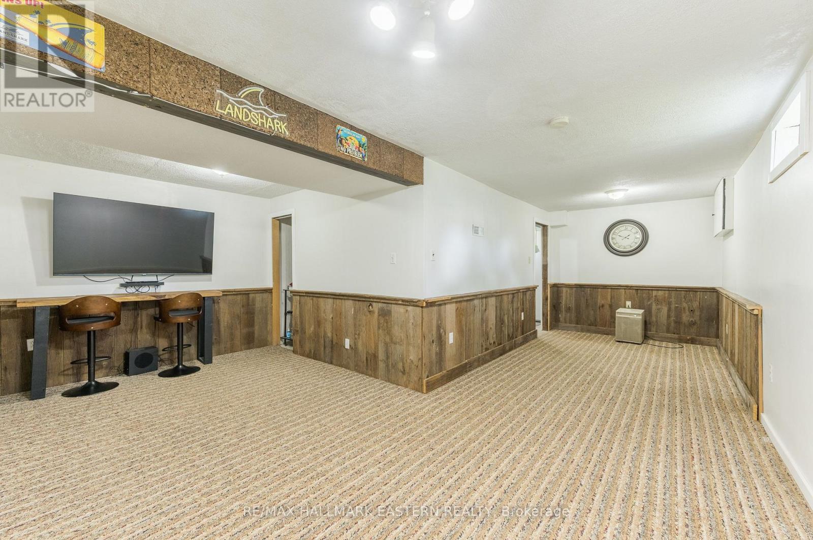 1222 HUNTINGTON CIRCLE - Image 34