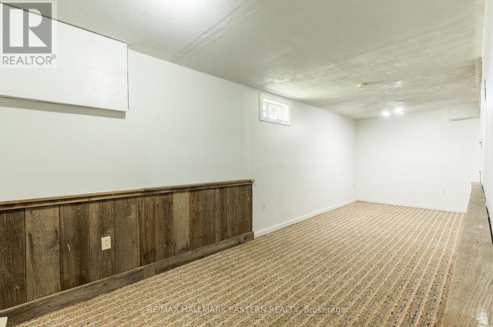 1222 HUNTINGTON CIRCLE - Image 37
