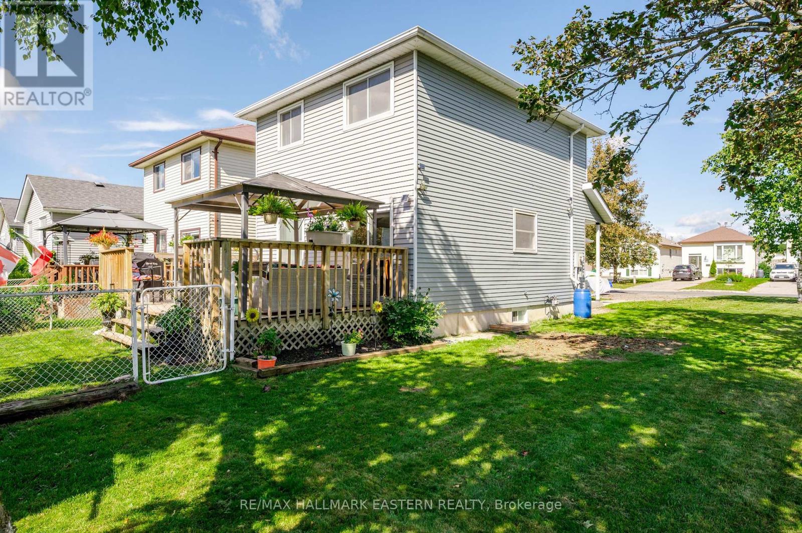 1222 HUNTINGTON CIRCLE - Image 42