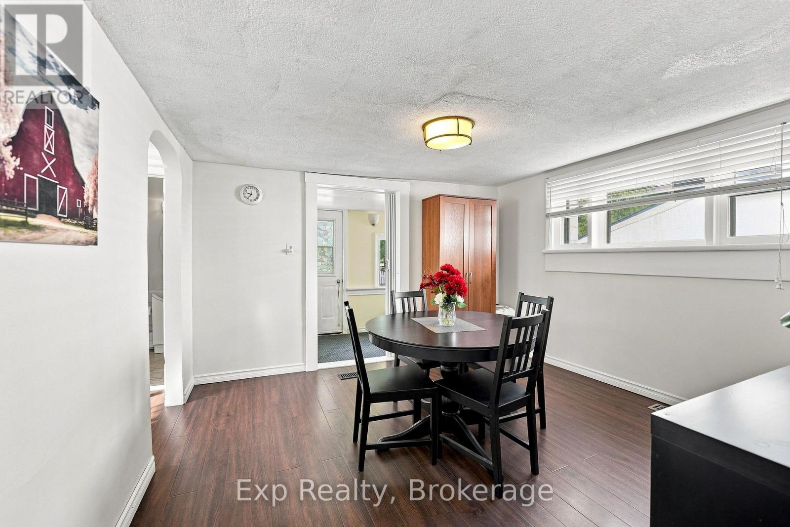 25 BURSTHALL STREET - Image 12