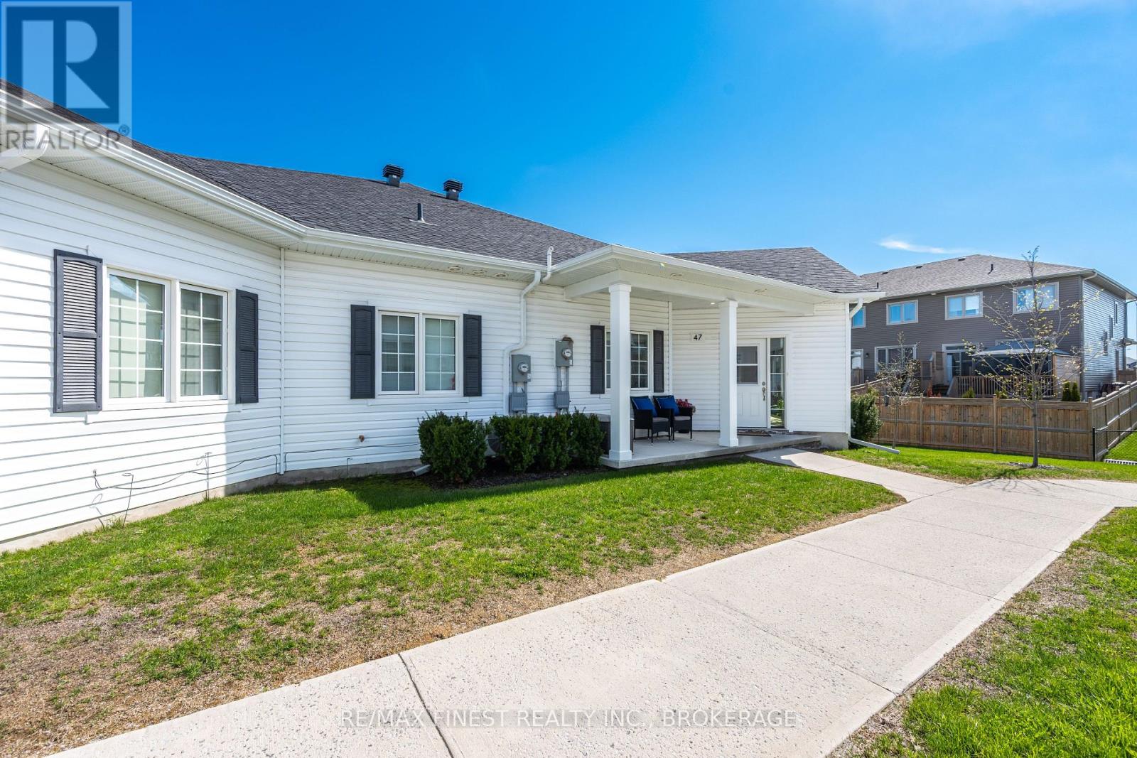 47 LOWRY PLACE, Loyalist (Amherstview) — photo 2
