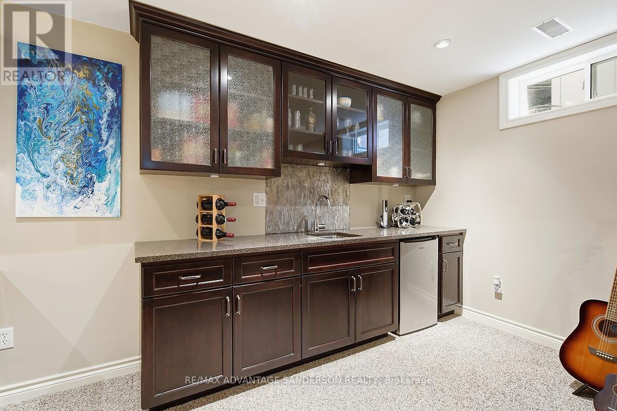 70 MAXINE COURT - Image 40