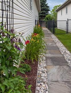 #39 145 NORTH CENTRE ROAD - Image 36
