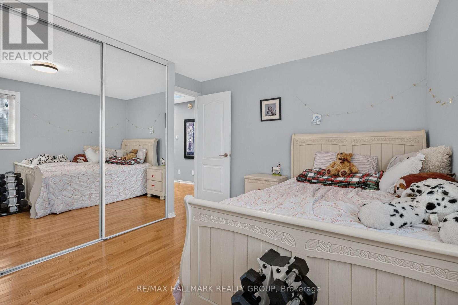 518 DES CONIFERS CRESCENT - Image 30