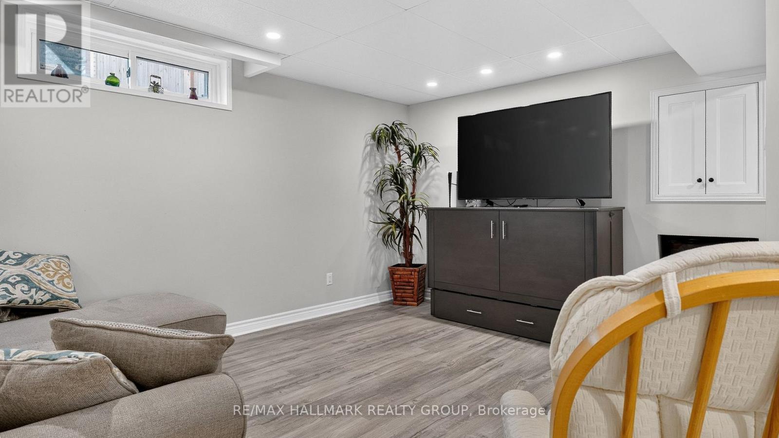 518 DES CONIFERS CRESCENT - 37