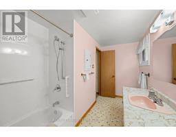 7 Centrepark Drive, Ottawa, ON K1B3C2 Photo 26