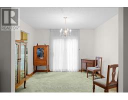 Laundry room - 7 Centrepark Drive, Ottawa, ON K1B3C2 Photo 9