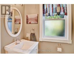 880 16th Street W, Georgian Bluffs, ON N4K6V5 Photo 23