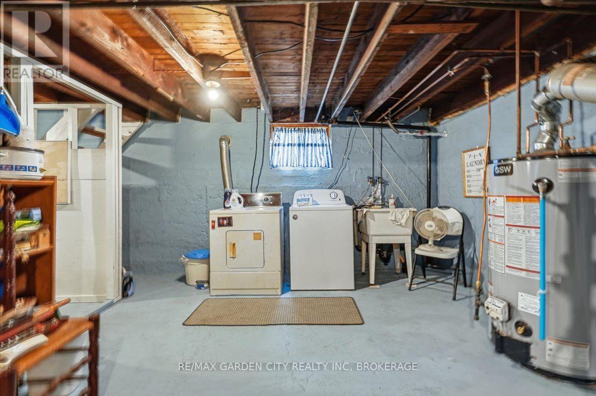 70 LOWELL AVENUE - Image 22