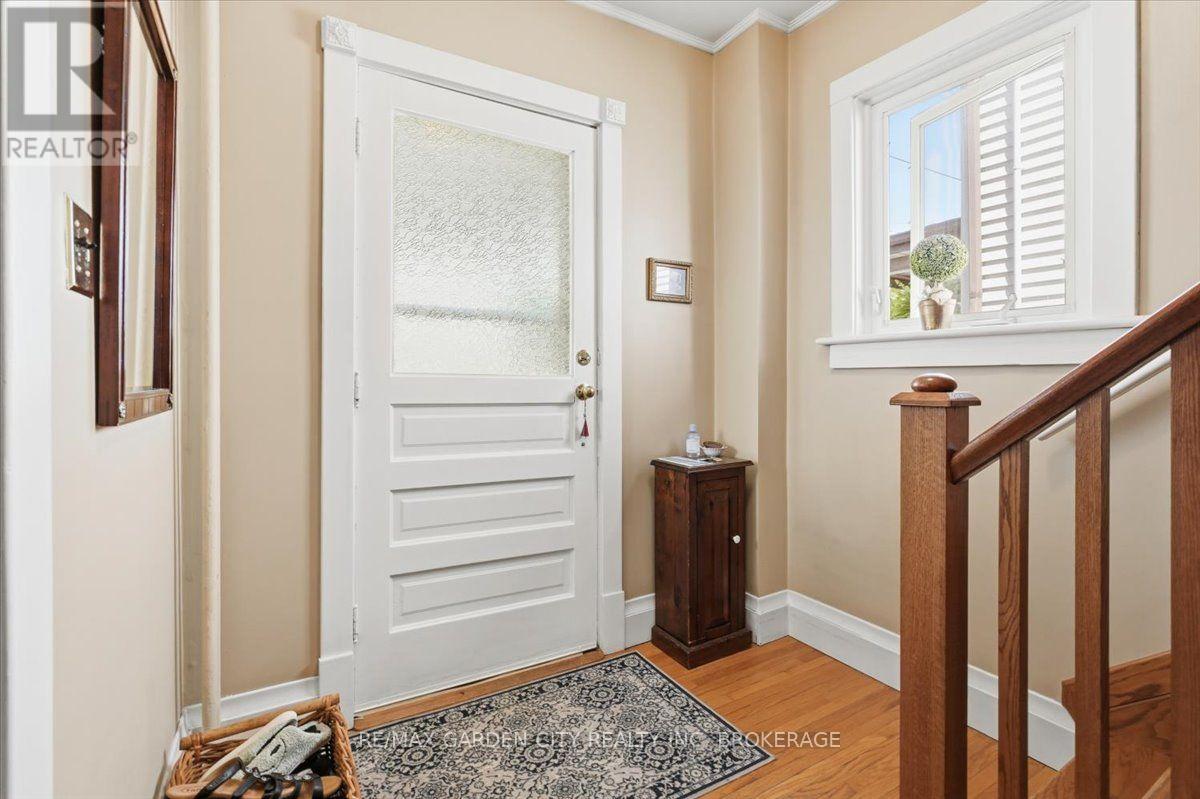 70 LOWELL AVENUE, St. Catharines (Downtown) — photo 6
