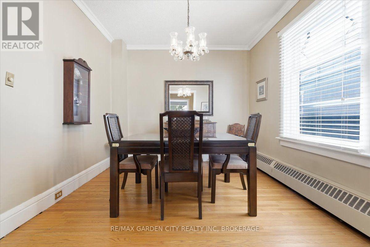 70 LOWELL AVENUE, St. Catharines (Downtown) — photo 9