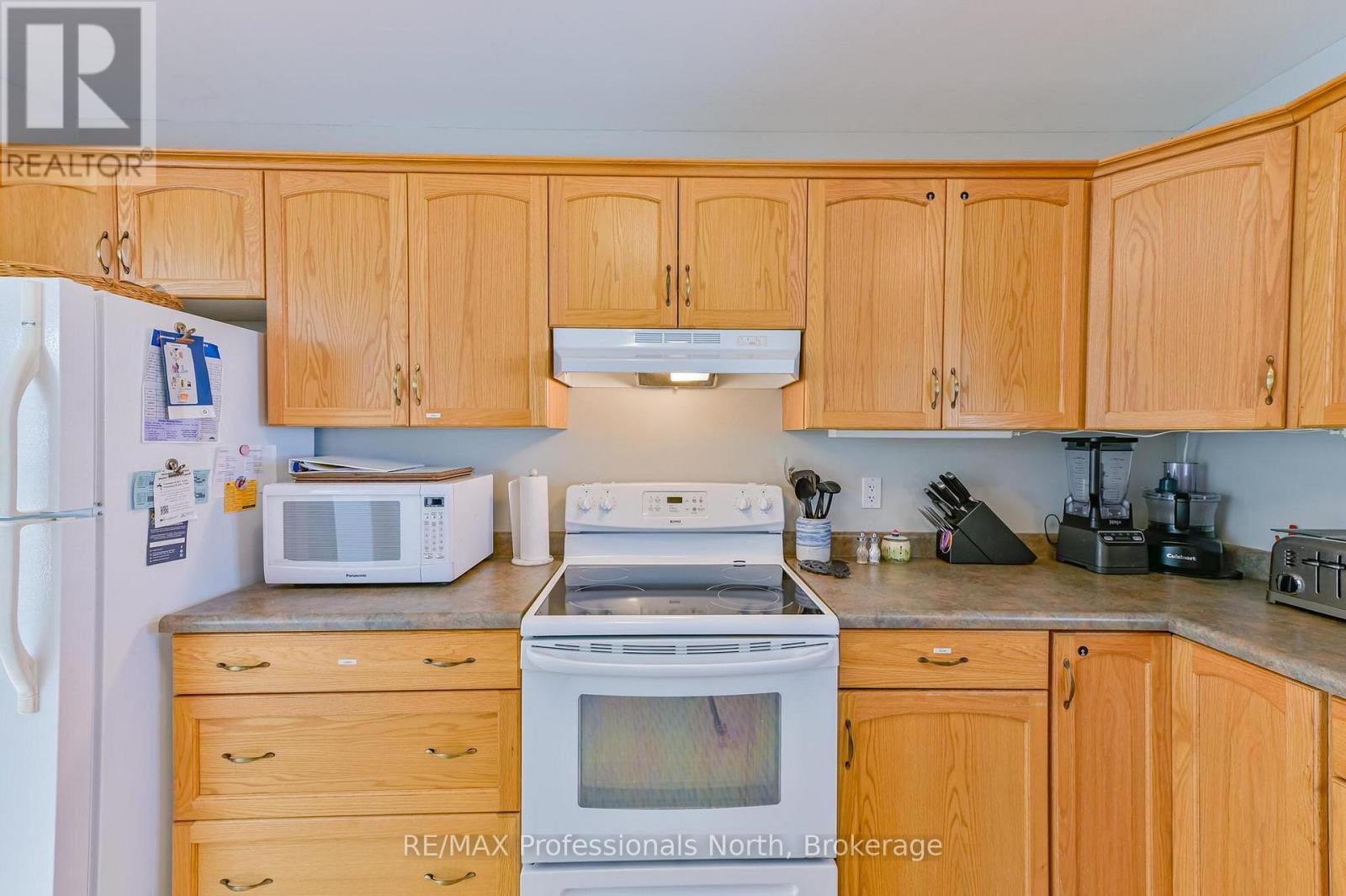 1099 SUMMER LANE - 16