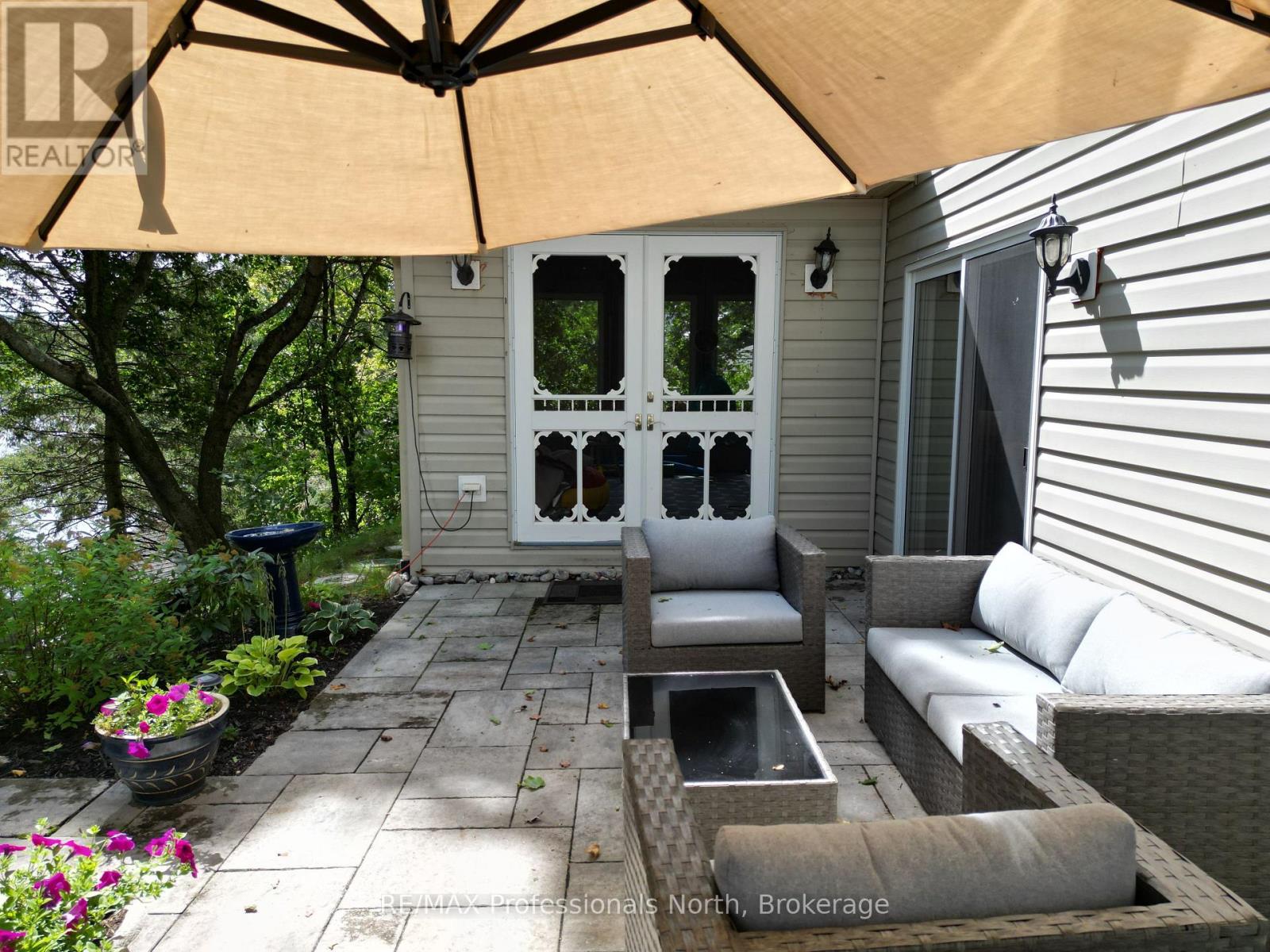1099 SUMMER LANE - 33