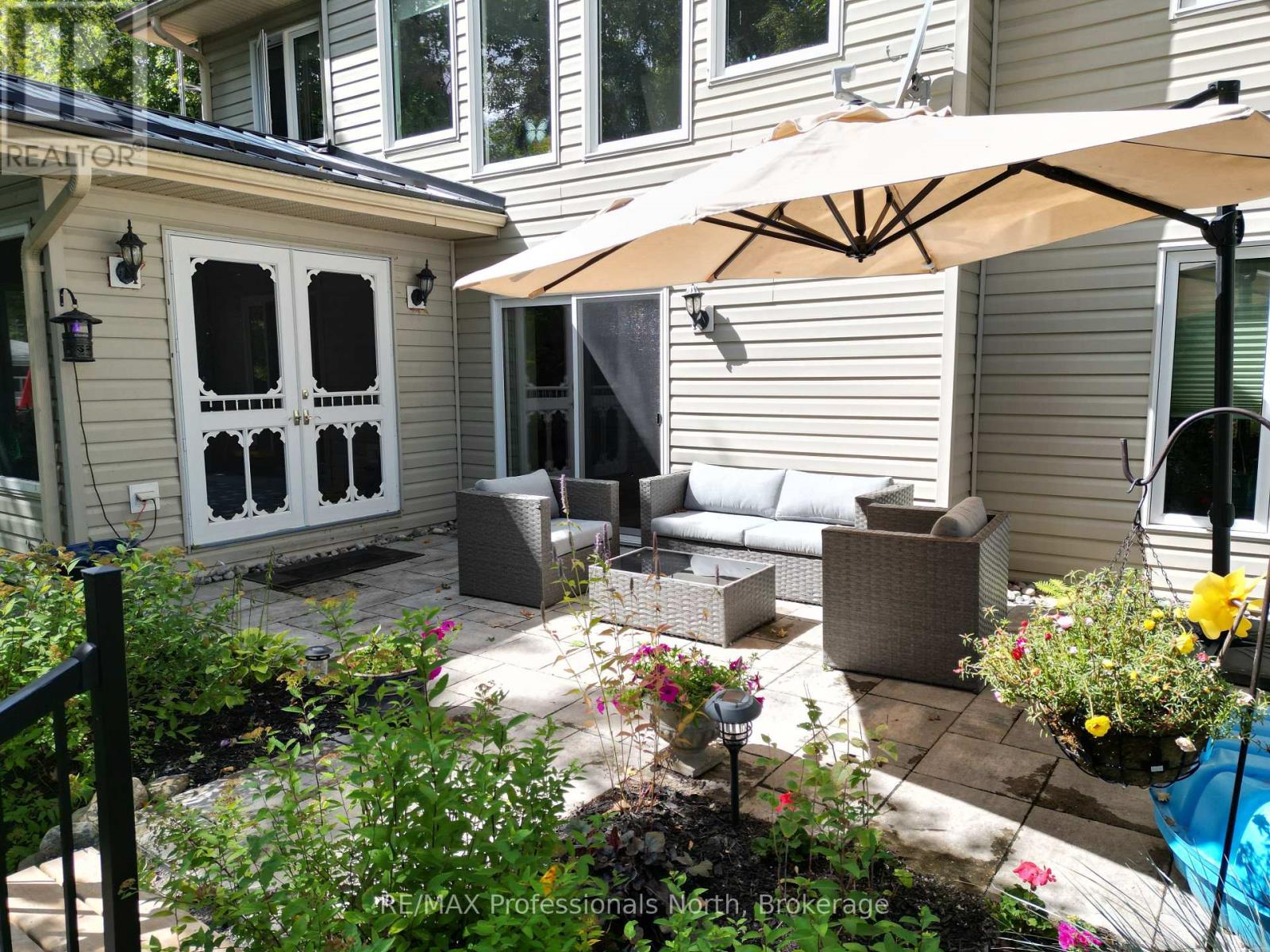 1099 SUMMER LANE - 32