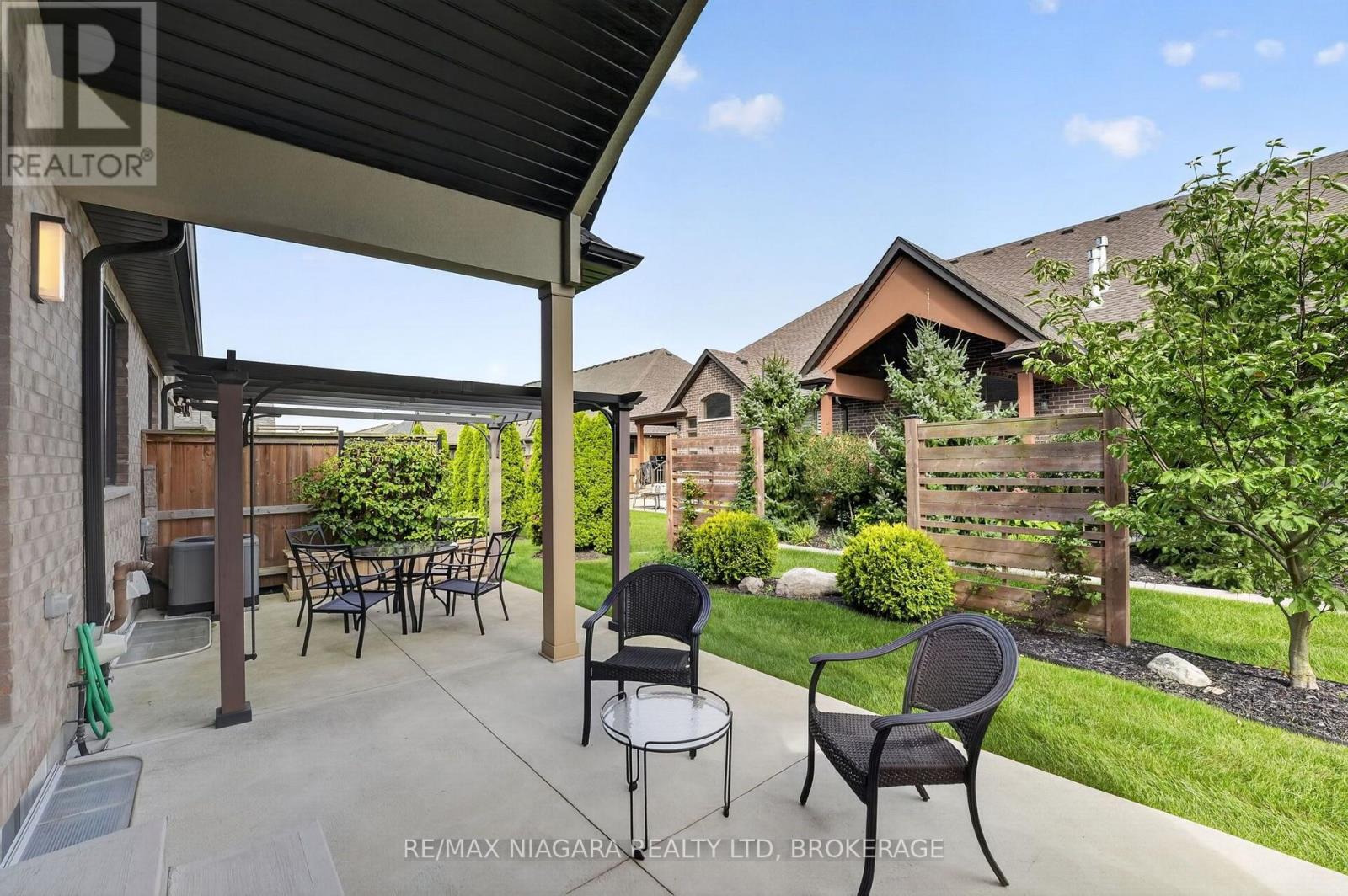84 GANTON TRAIL - 42