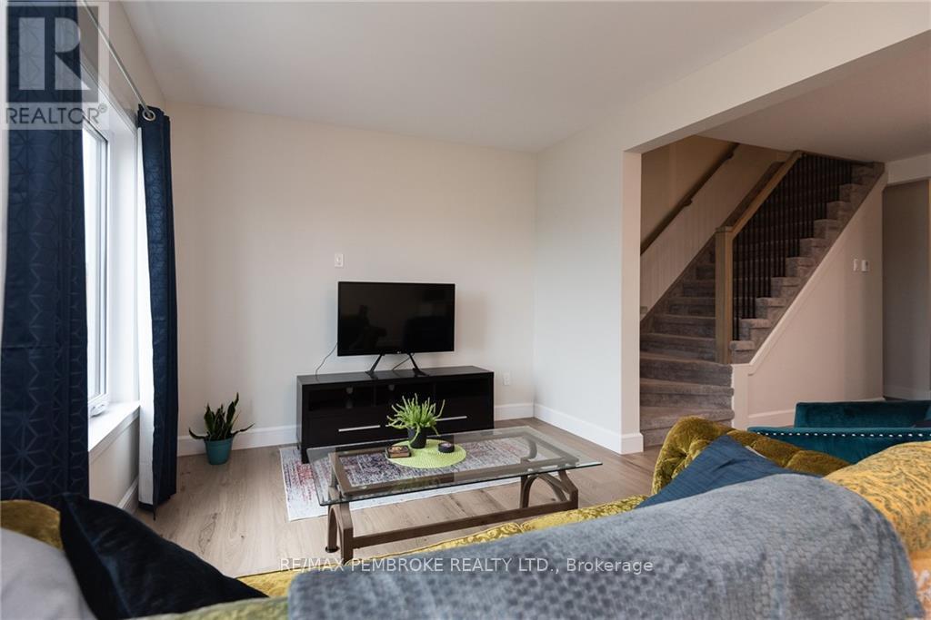 109 CHAD STREET - 12