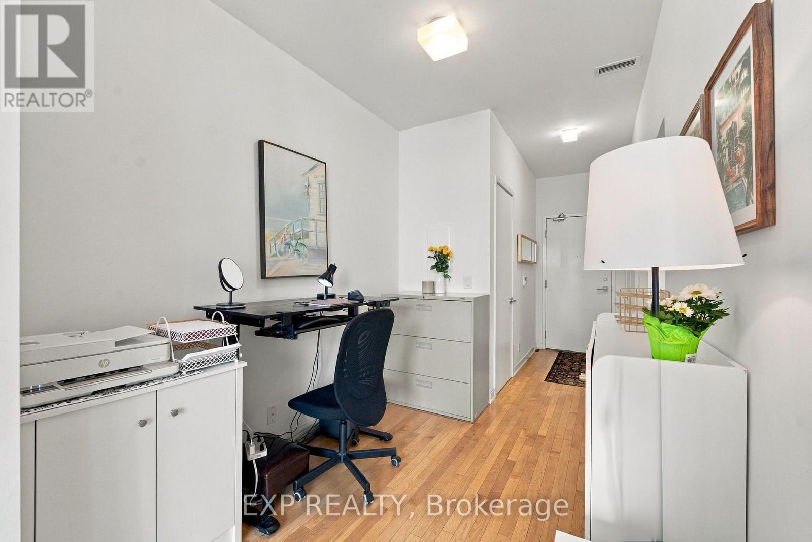 #1804 14 YORK STREET - 14