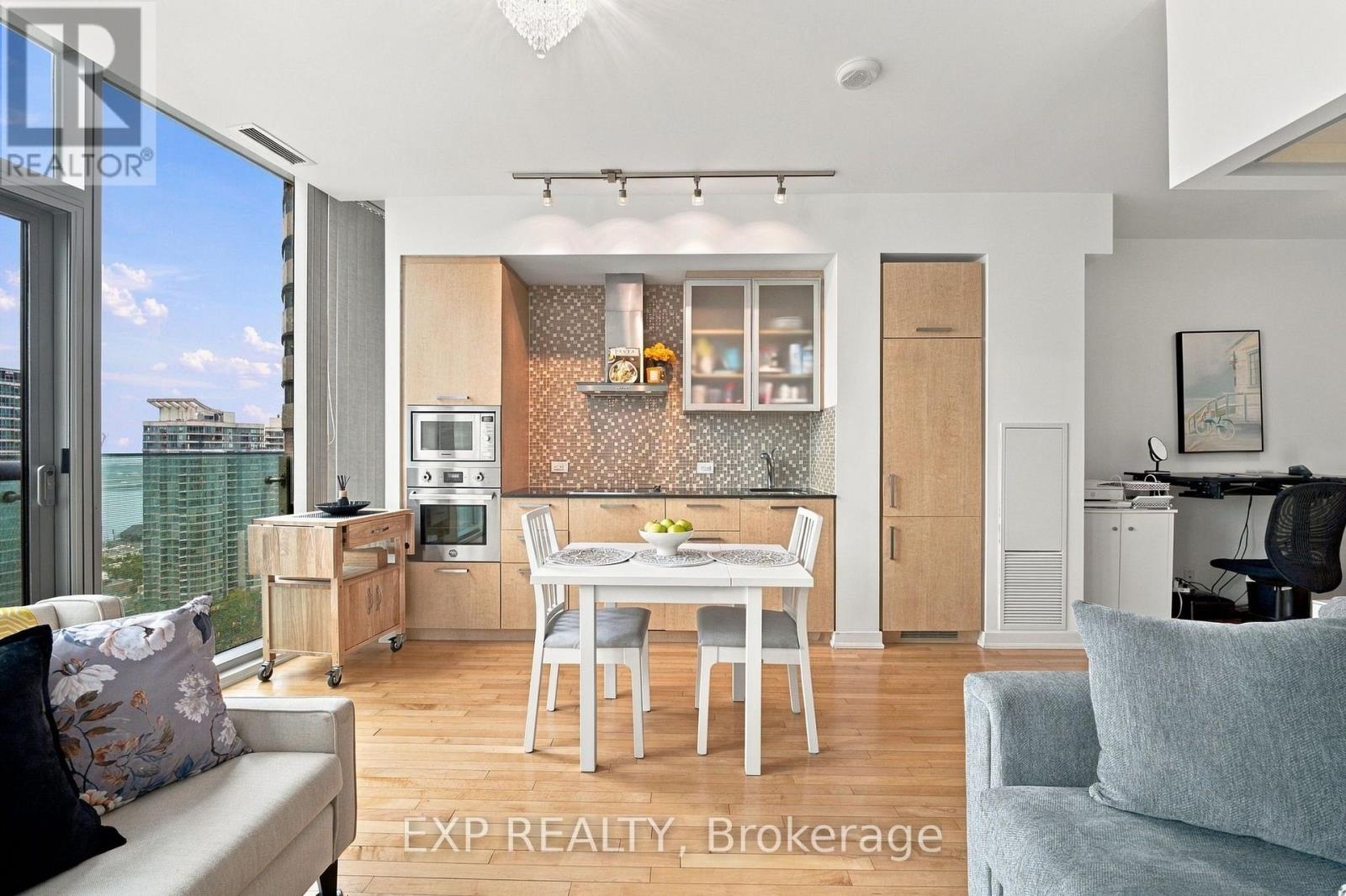 #1804 14 YORK STREET - 2