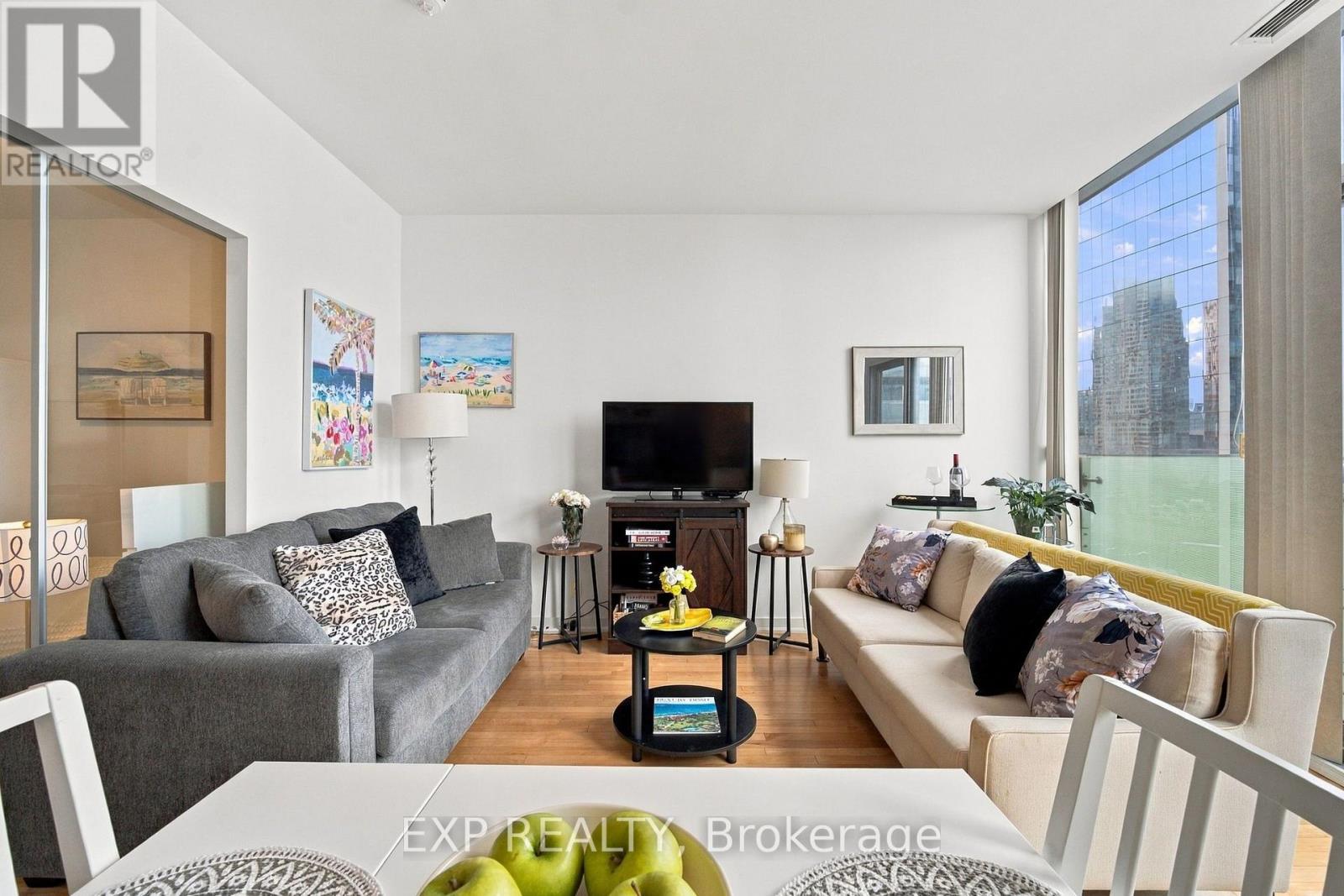 #1804 14 YORK STREET - 20