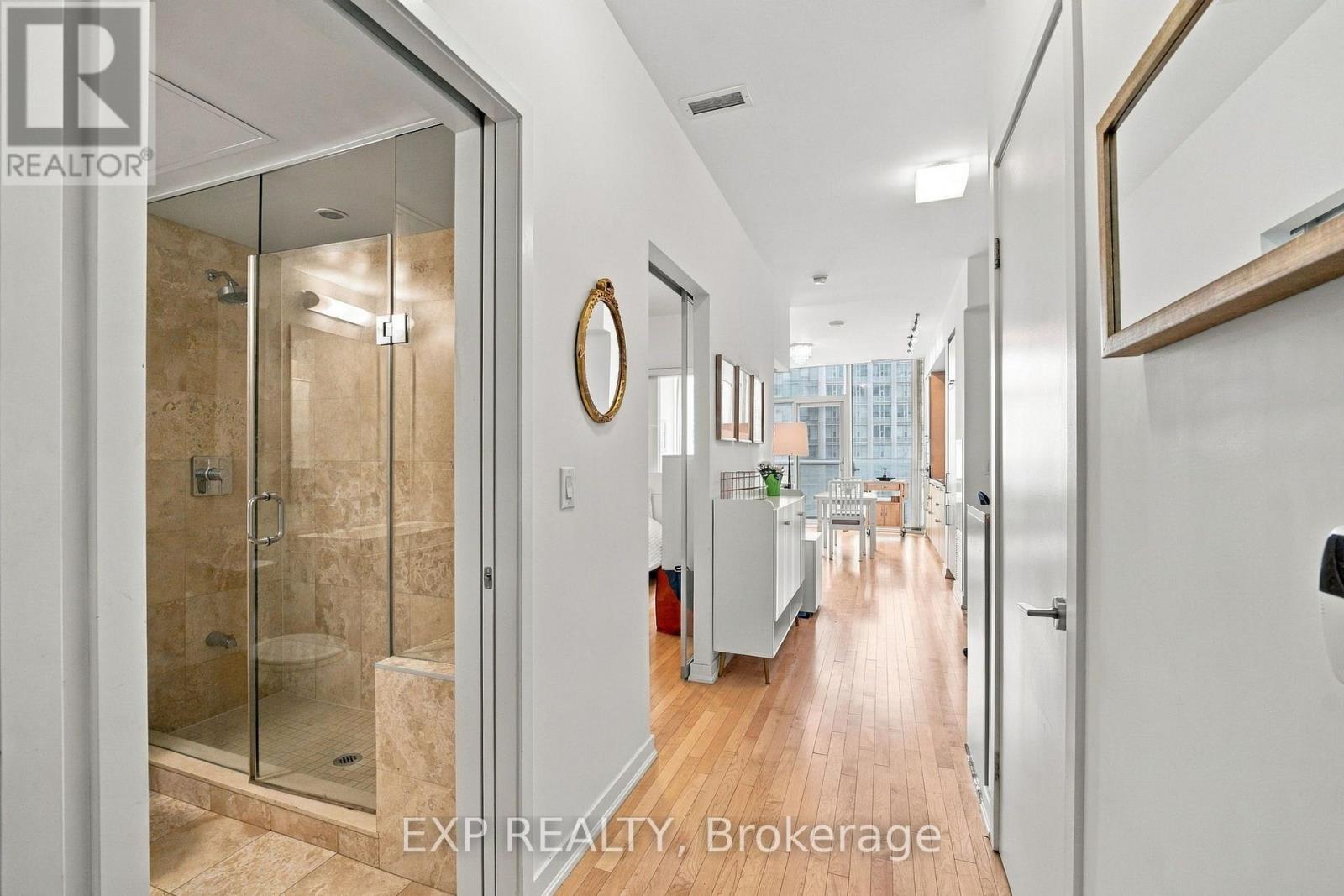 #1804 14 YORK STREET - 28