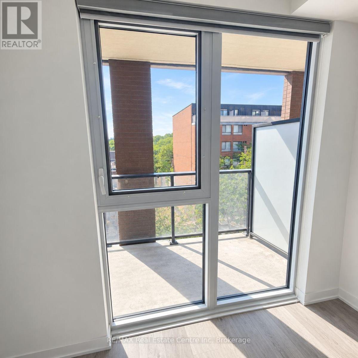 #328 285 DUFFERIN STREET - 19