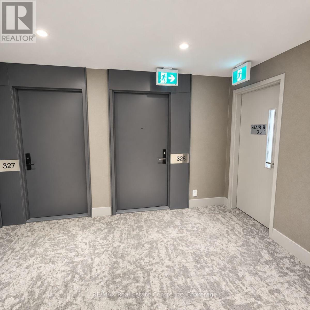 #328 285 DUFFERIN STREET - 4