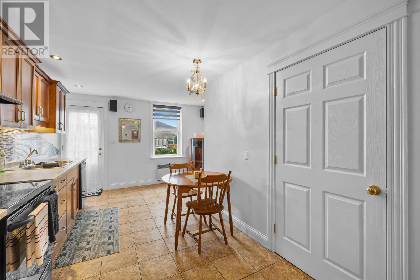 12, 14, 16 Hillsborough Street, Charlottetown — photo 7