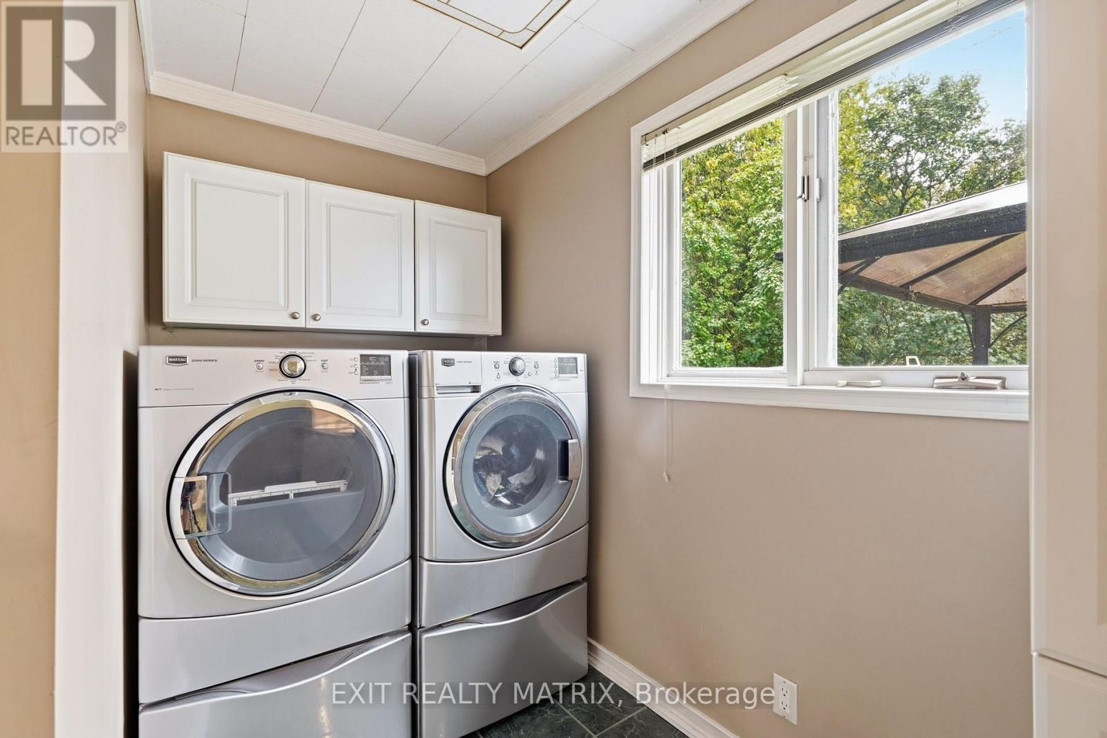 22215 LAGGAN-GLENELG ROAD - 20