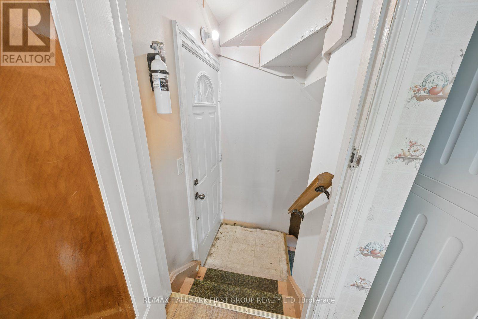 109 COLONEL DANFORTH TRAIL - Image 30