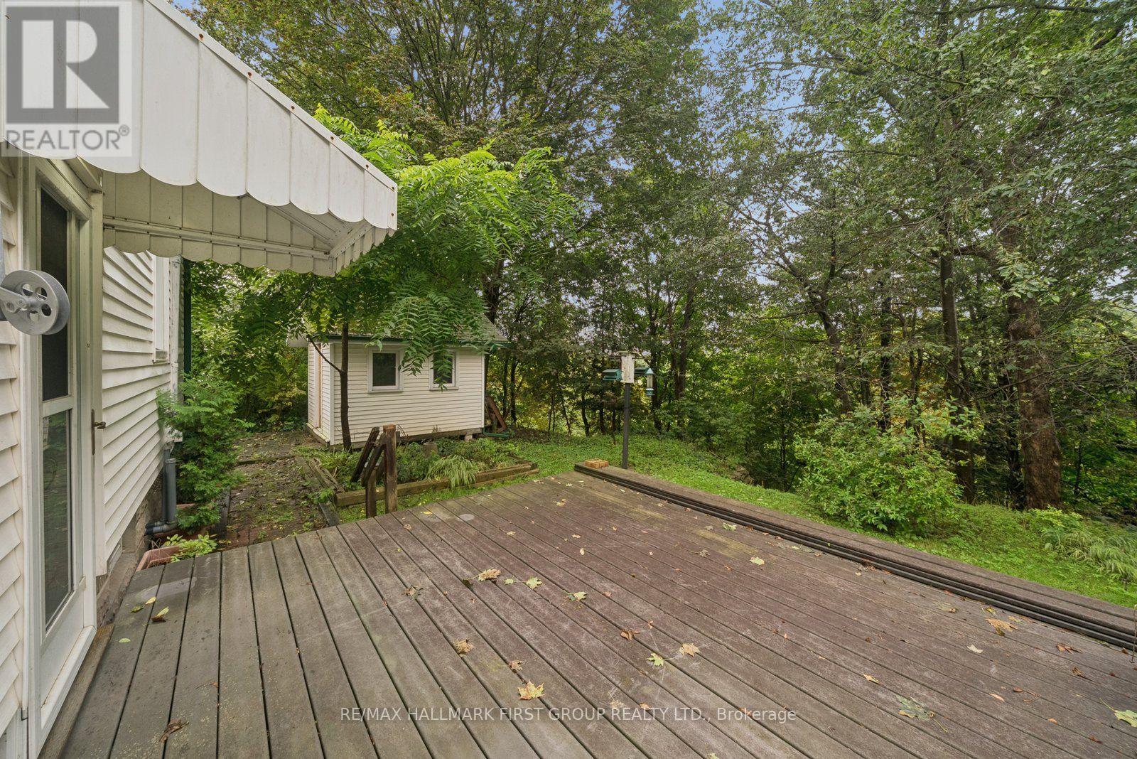 109 COLONEL DANFORTH TRAIL - 32