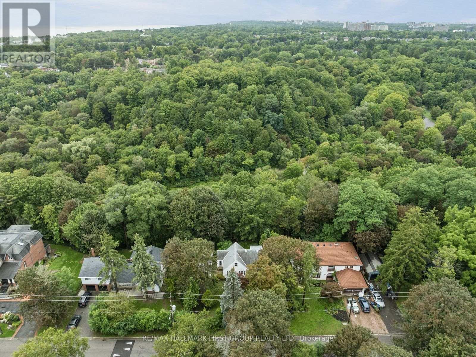 109 COLONEL DANFORTH TRAIL - Image 38