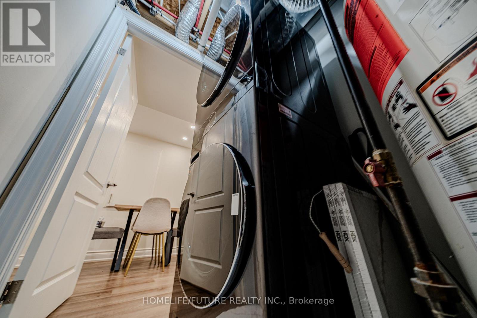 1515 DUSTY DRIVE - 28