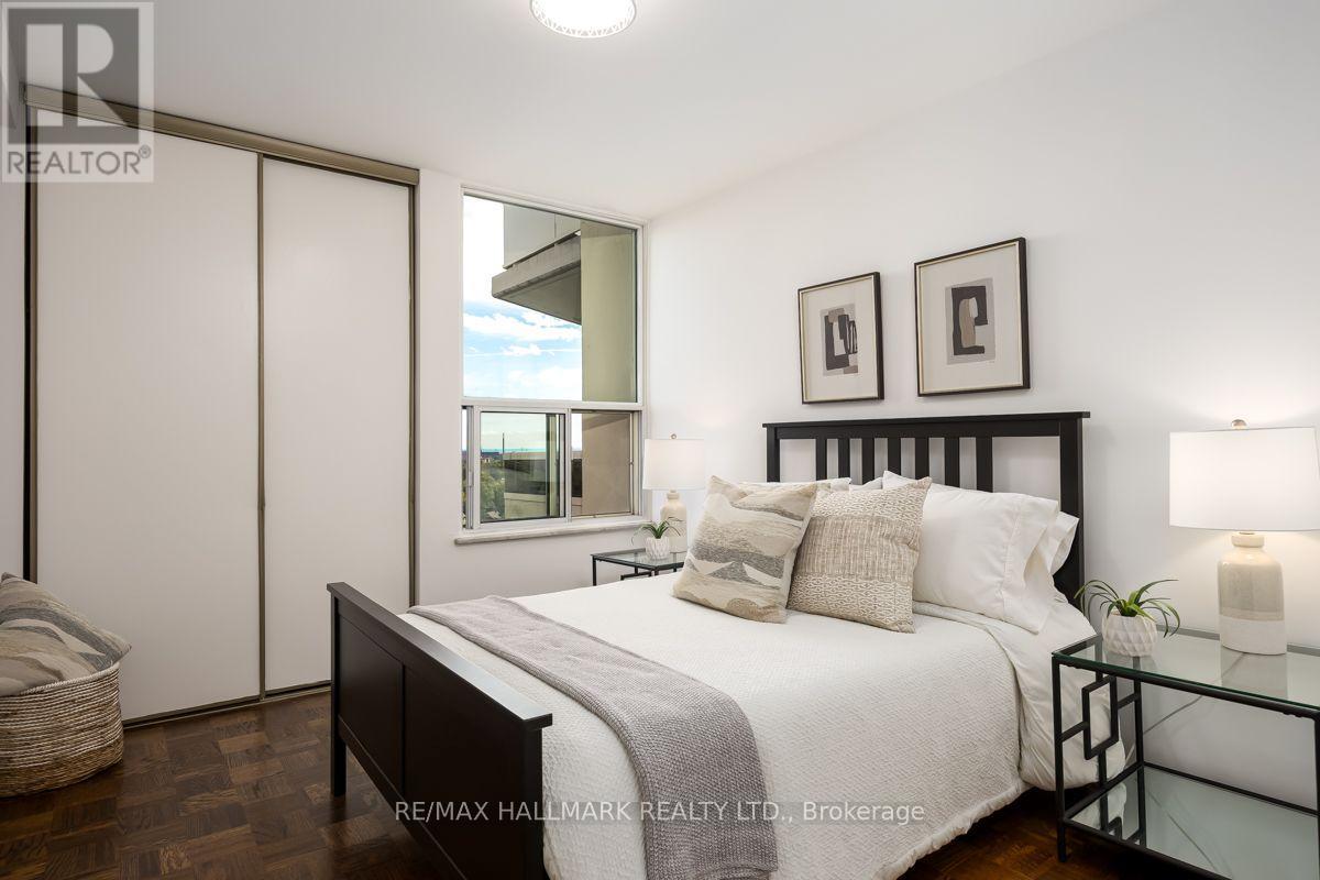 #1201 980 BROADVIEW AVENUE - 13