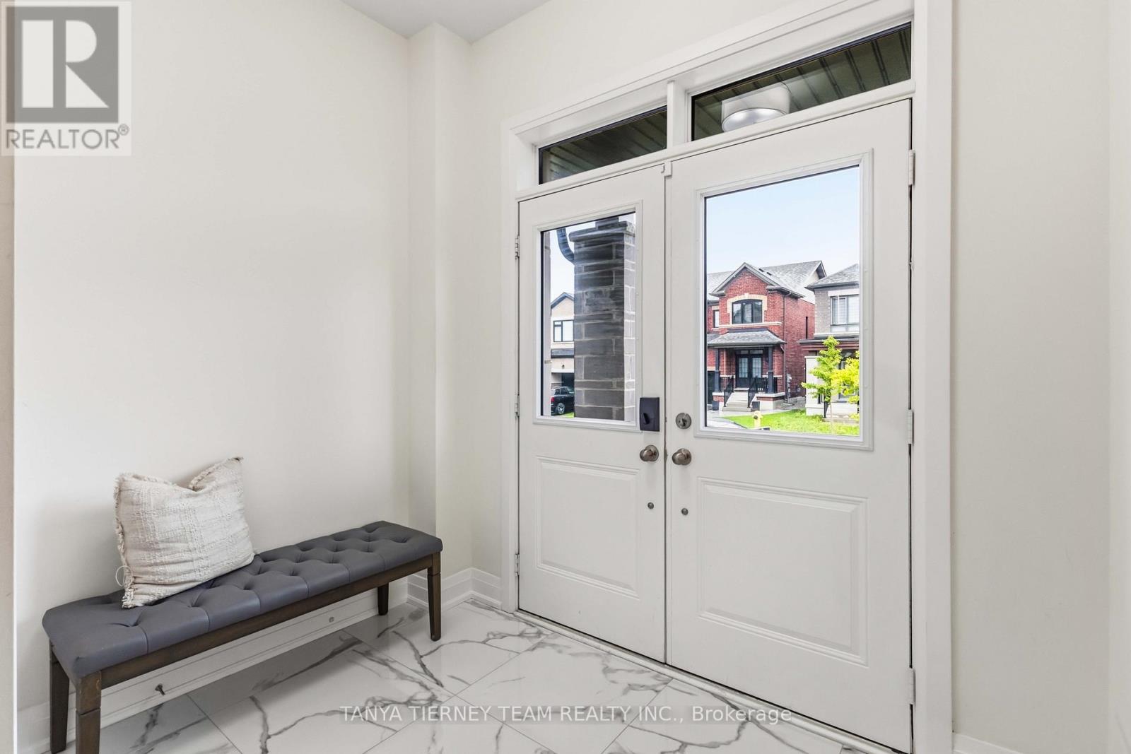 29 VICKERY STREET, Whitby — photo 5