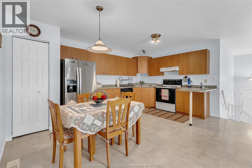 496 MERRILL AVENUE - 8