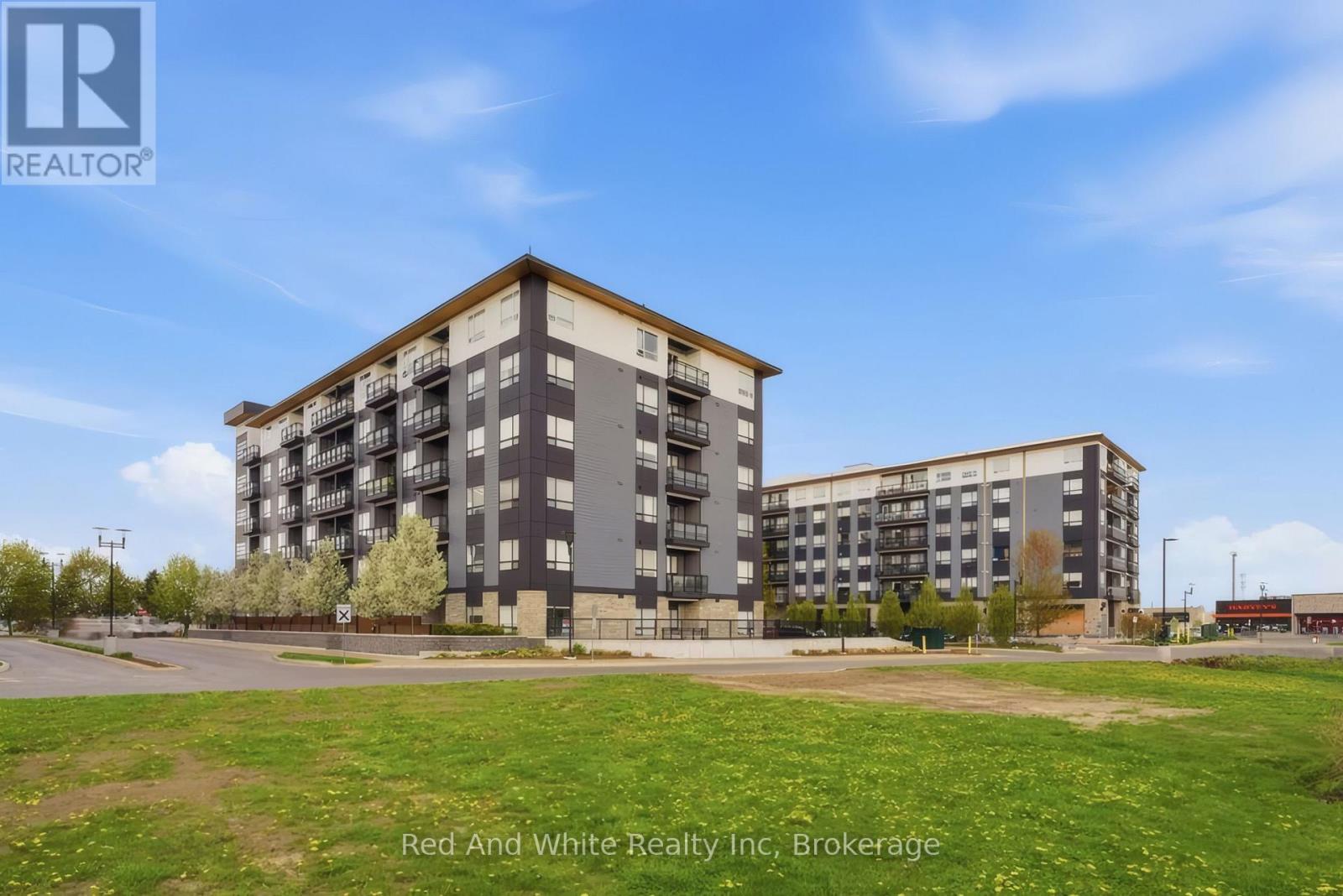 #312 251 NORTHFIELD DRIVE E - 1