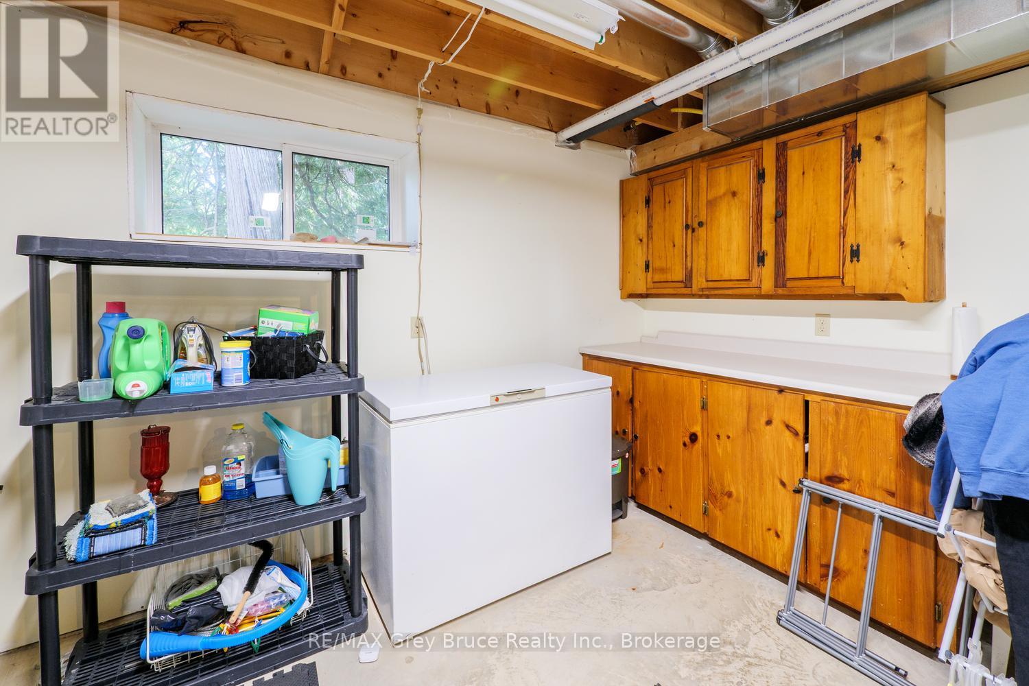 27 WOODSTOCK AVENUE - 34