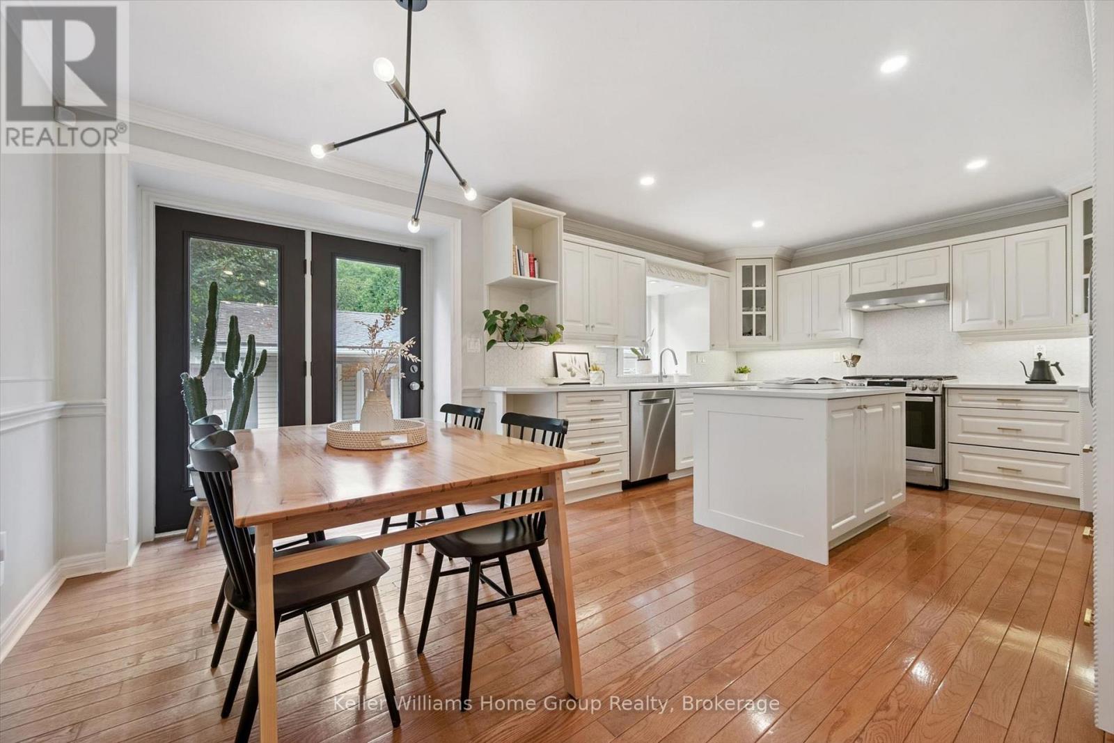 85 BAILEY AVENUE - 10