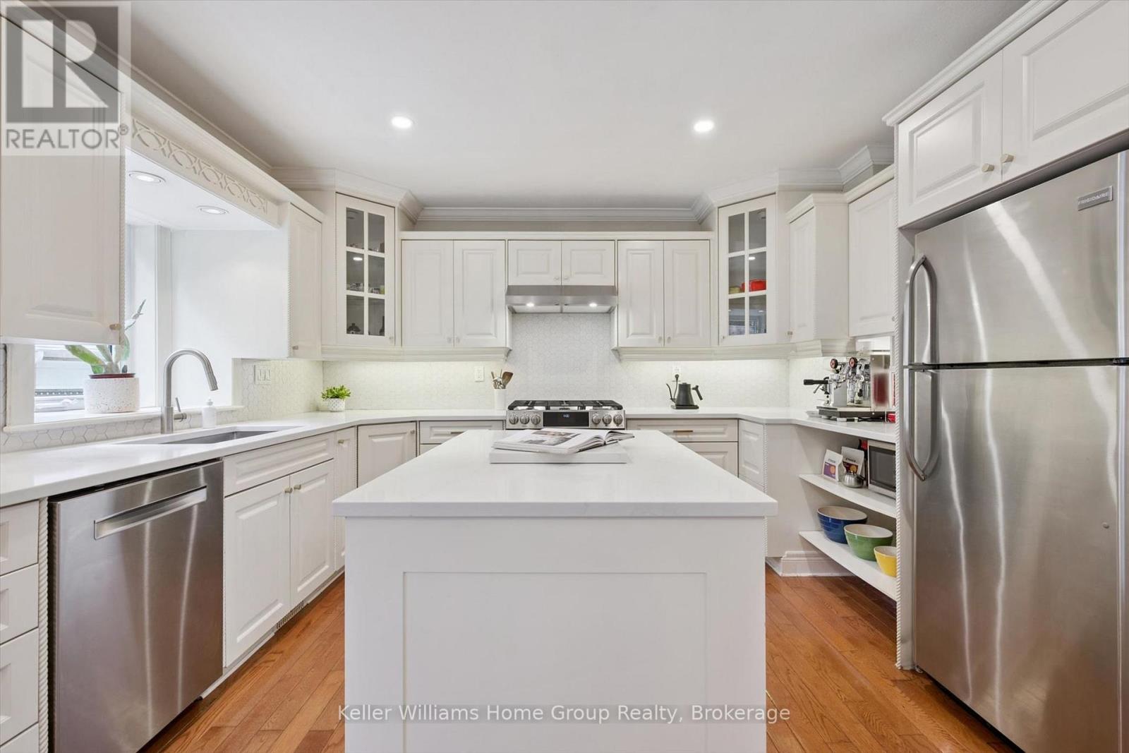 85 BAILEY AVENUE - 13