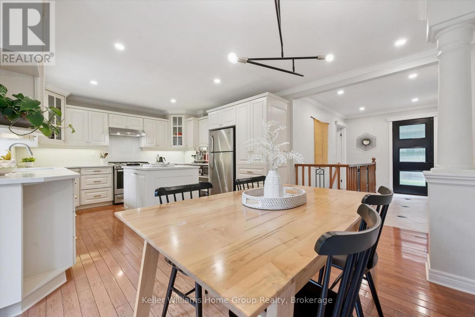 85 BAILEY AVENUE - 17