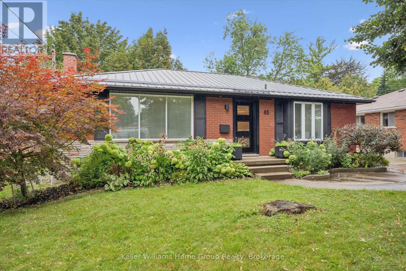 85 BAILEY AVENUE - 4