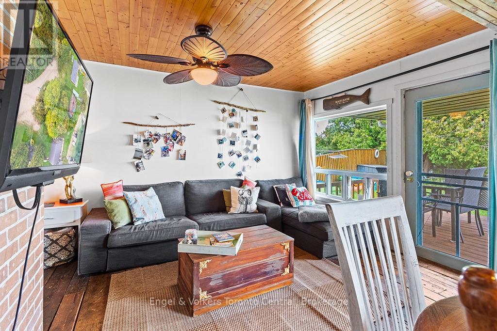 109 LAKEVIEW ROAD - 23