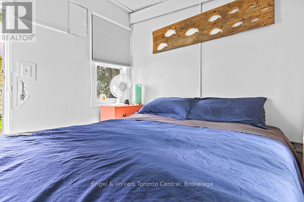 109 LAKEVIEW ROAD - 38