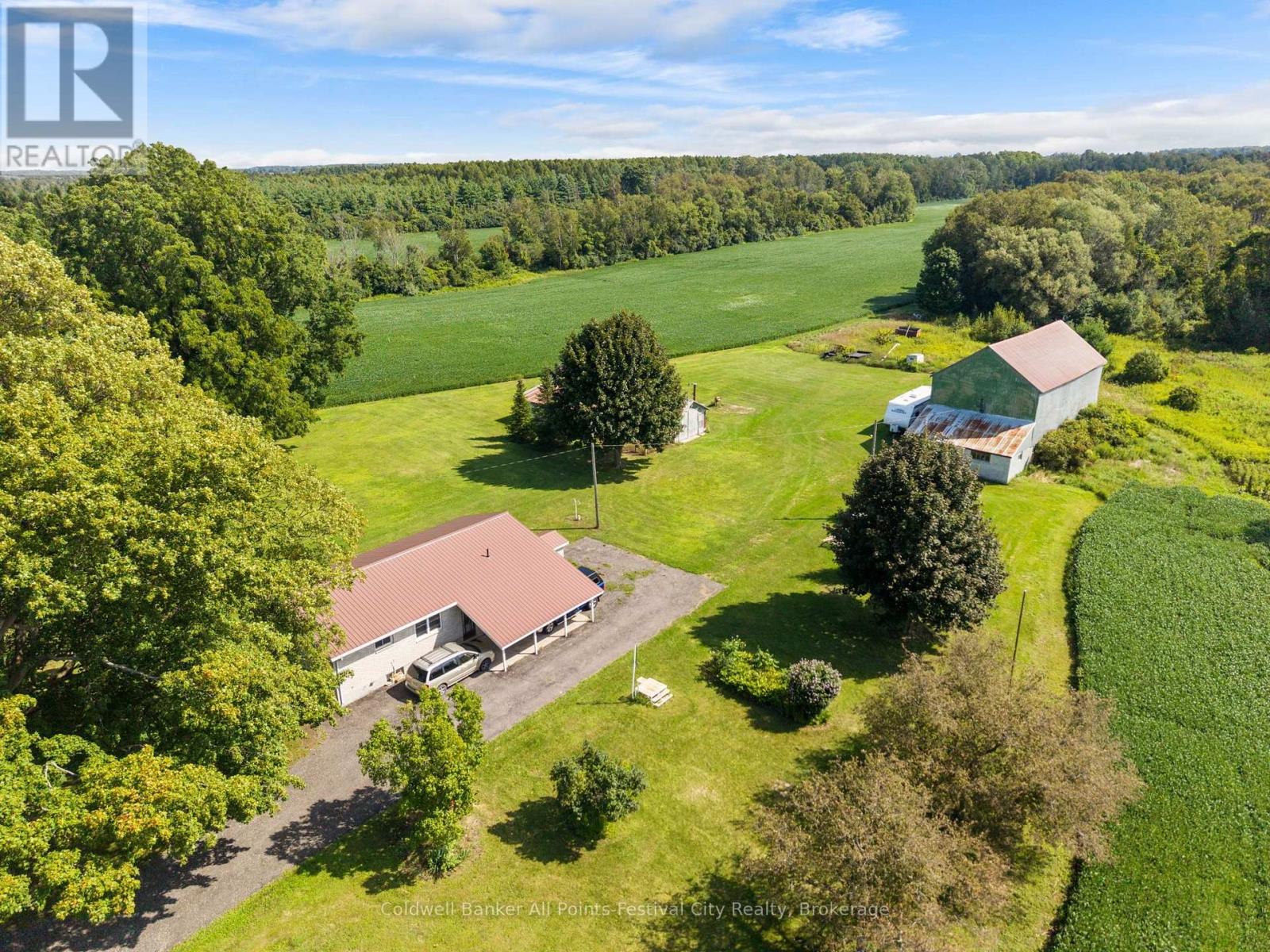 79324 BLUEWATER HIGHWAY - Image 38