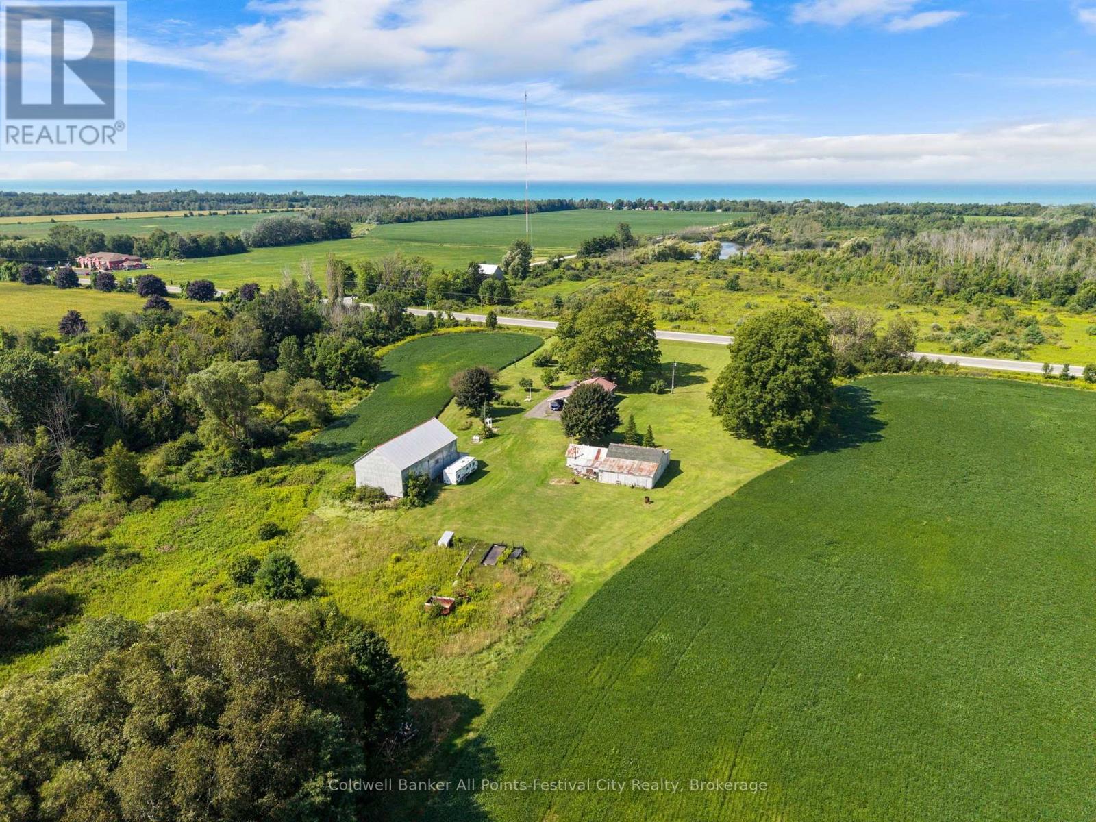 79324 BLUEWATER HIGHWAY - Image 41