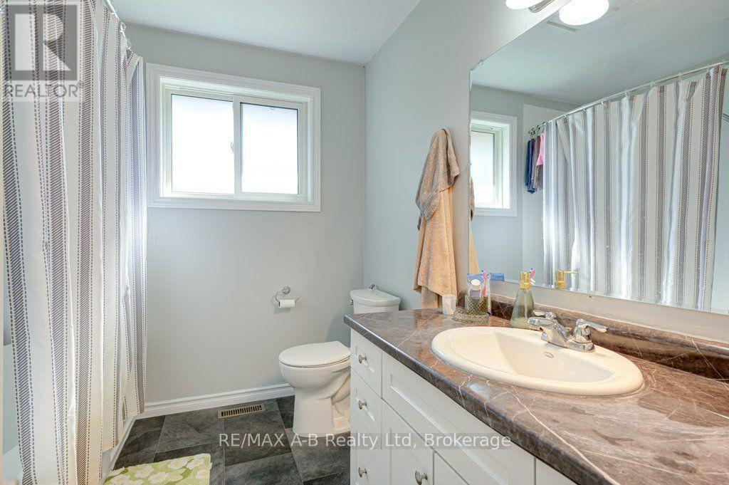 56 BRANT STREET, Stratford — photo 6